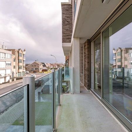 Bright Apartment Nearby The Beach In De Haan Exterior foto