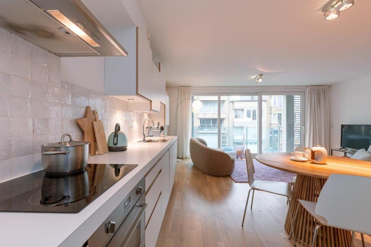 Bright Apartment Nearby The Beach In De Haan Exterior foto