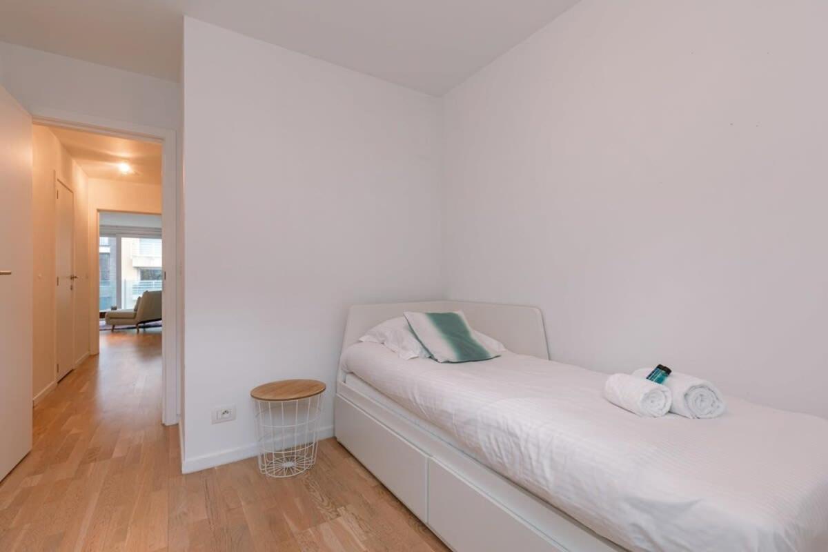 Bright Apartment Nearby The Beach In De Haan Exterior foto